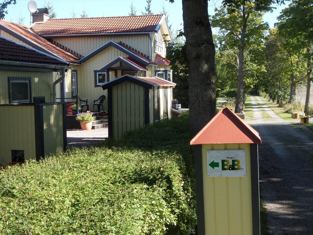 Skogis Bed & Breakfast Катринехолм Екстериор снимка