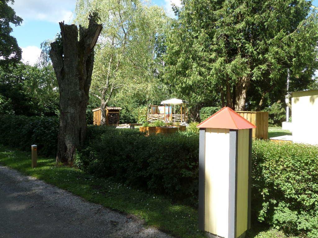 Skogis Bed & Breakfast Катринехолм Екстериор снимка